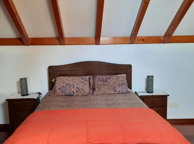 Palheiro Cavalinho Ferienhaus Prazeres